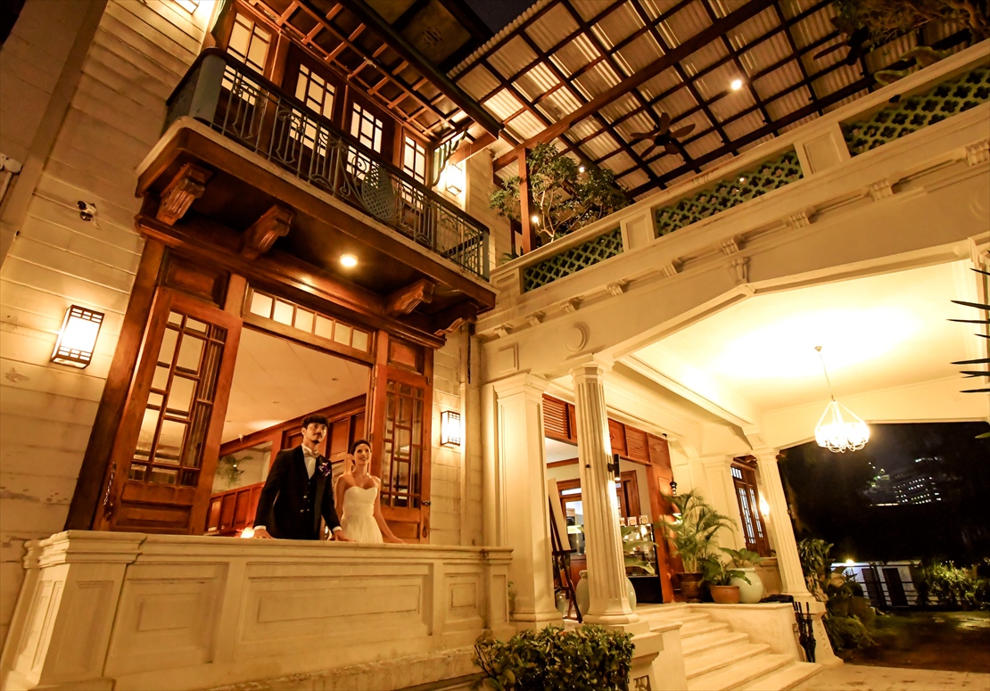 シルカ1900・セブ 
レストランにて挙式後撮影