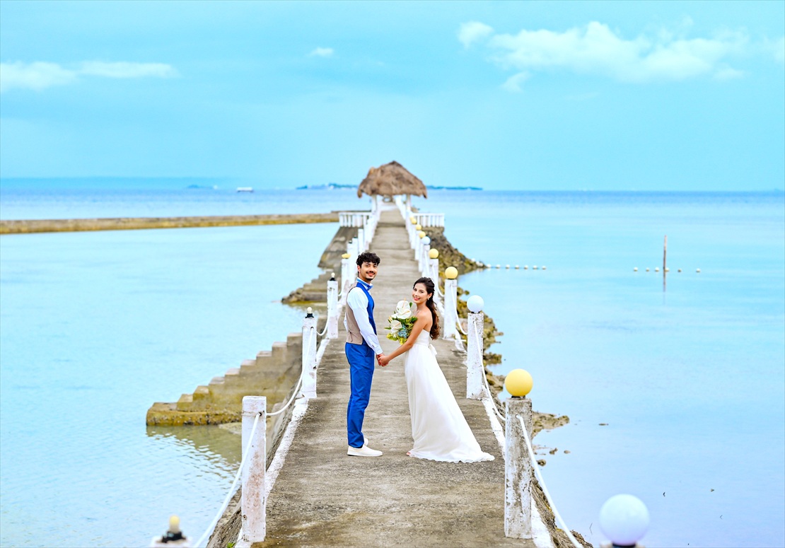 パシフィック・セブ・リゾート
桟橋にて挙式前撮影
