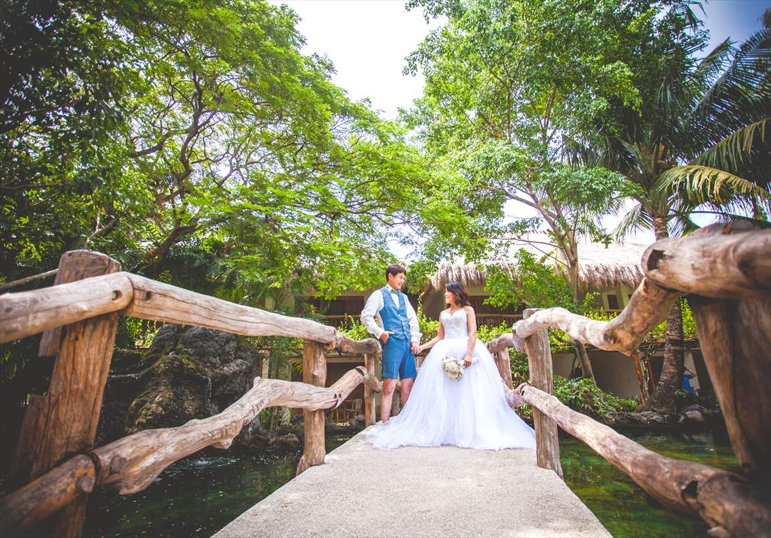 ブルーウォーター・マリバゴ・セブ島ウェディング　リゾート内挙式前撮影