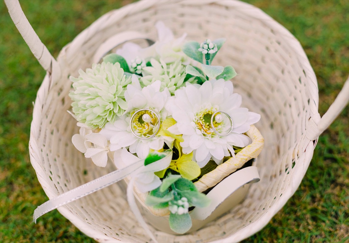 シャトー・バイ・ザ・シー・セブウェディング　ボタニカルデザイン　リングピロー