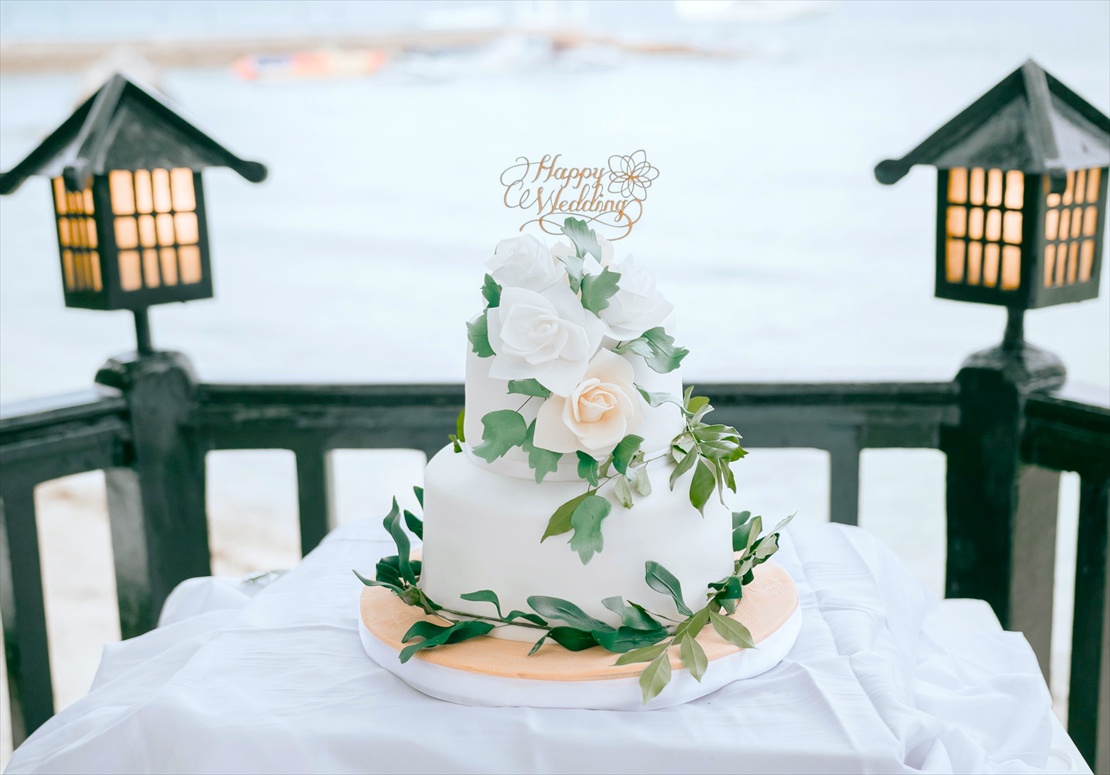 プランテーションベイ・マクタン・セブ島挙式　ウェディングケーキ