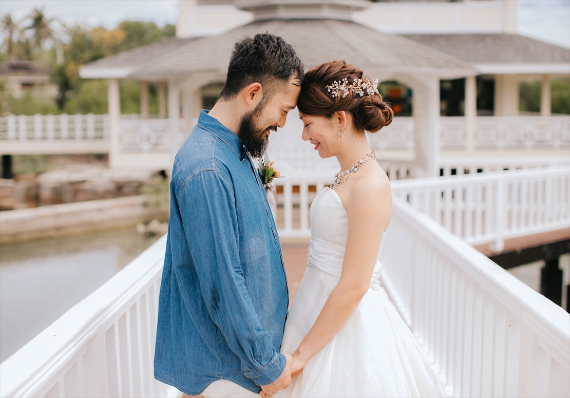 プランテーションベイ・マクタン・セブウェディング　ナチュラルな雰囲気の桟橋