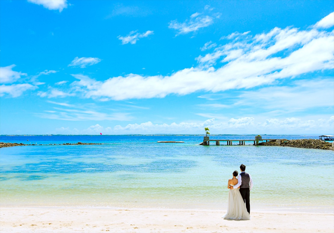 コスタベラ・トロピカル・ビーチ・ホテル・セブ挙式　透き通る海が美しい