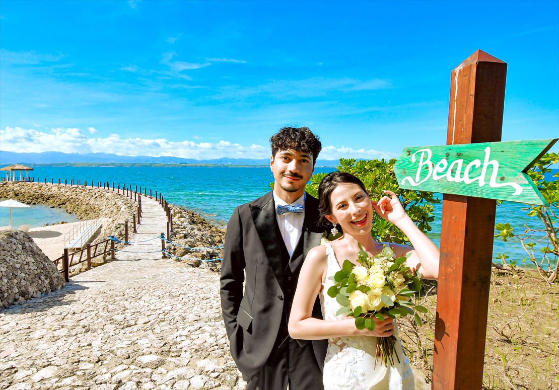 デュシタニ・マクタン・セブ島ウェディング　石畳のビーチロード