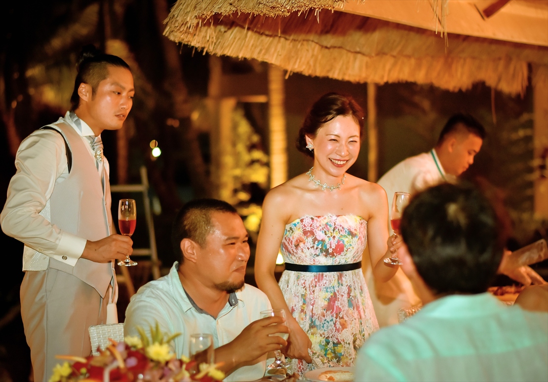 パシフィック・セブ・リゾート・セブ島結婚式　挙式後パーティーシーン