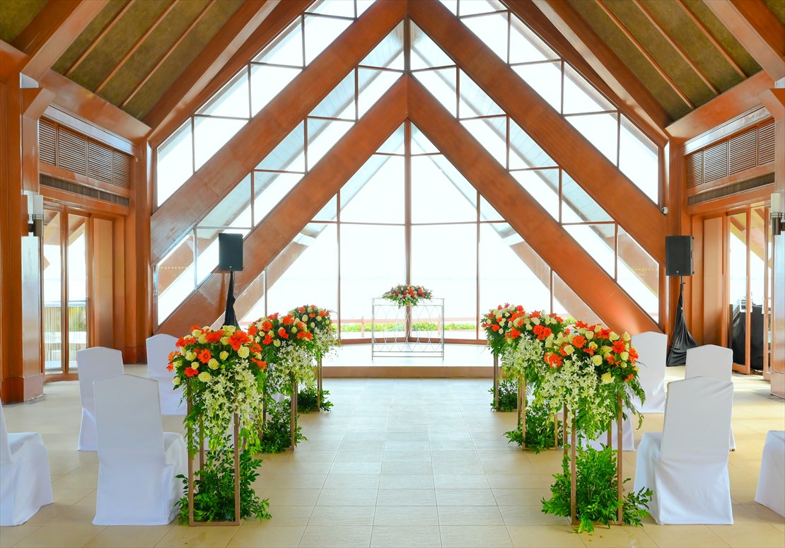オーシャン・パビリオン・チャペル　基本生花装飾